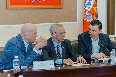 В поддержку молодых ученых